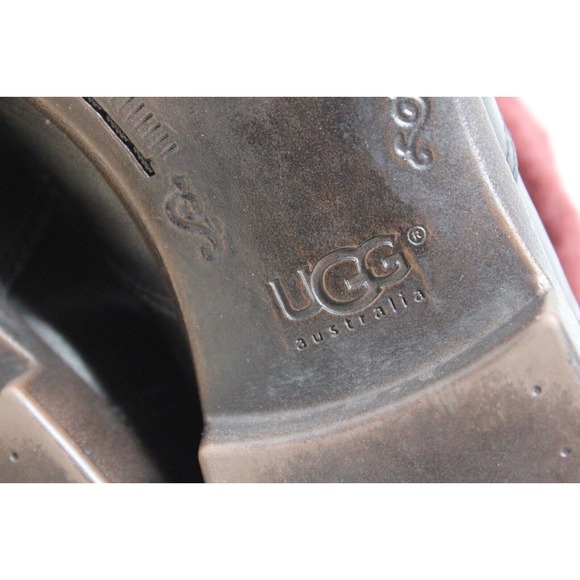 UGG Australia Women's Black Leather Burgundy Sheepskin Foldover Boots‎ Size 7.5 - Picture 8 of 12